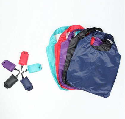 Customized Fold Away Grocery Bag Polyester Strawberry Folding Bag Environmental Protection