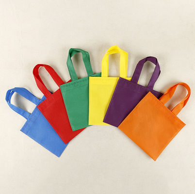 Wholesale Blank Non Woven Party Gift Bags  DIY Treat Tote Bags With Handles Party Favor Bags For Baby Shower Birthday Rainbow Party Supplies