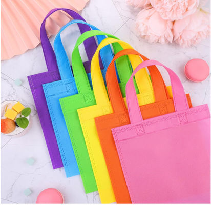 Customizable Logo Printing Wholesale Blank Reusable Rainbow  Colors Non Woven DIY Gift Bags